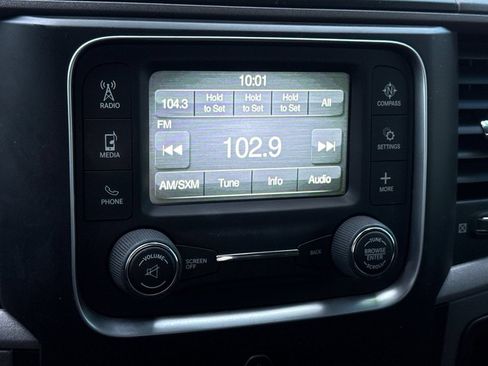 Used 2016 RAM 1500 Express AWD/4WD image 23