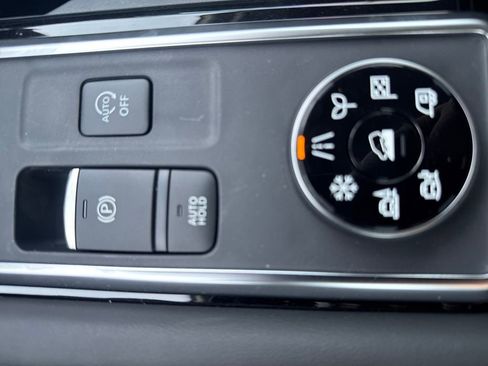 New 2026 Nissan Pathfinder SV AWD/4WD image 42