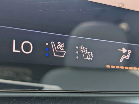 New 2026 Buick Enclave Avenir w/ Super Cruise Package image 26