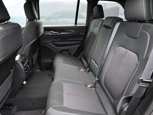 New 2026 Jeep Grand Cherokee Laredo X AWD/4WD image 21