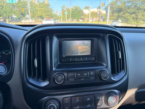 Used 2016 Chevrolet Colorado W/T w/ WT Convenience Package RWD image 15