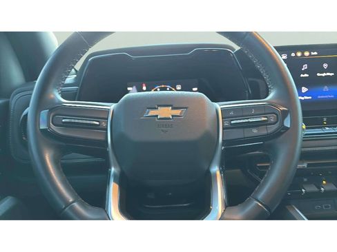 Used 2023 Chevrolet Colorado LT image 14