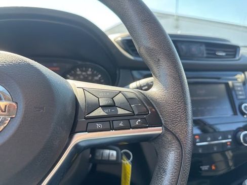 Used 2019 Nissan Rogue Sport S w/ Appearance Package FWD image 20