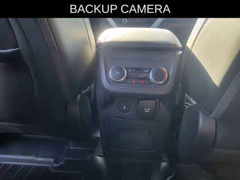 Used 2025 Ford Explorer ST AWD/4WD image 10