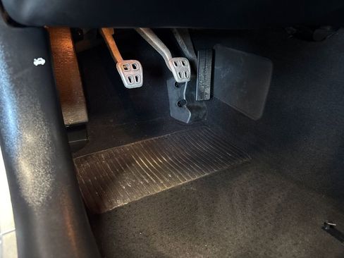 Used 2002 Chevrolet Corvette Z06 w/ Memory Pkg image 49