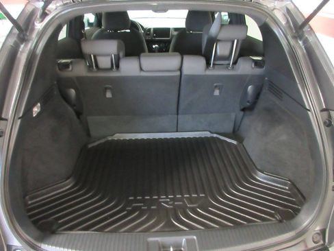 Used 2021 Honda HR-V Sport image 12
