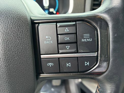 Used 2021 Ford F150 Platinum w/ FX4 Off-Road Package image 28