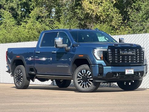 New 2026 GMC Sierra 2500 Denali Ultimate AWD/4WD image 2