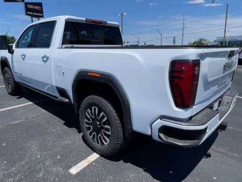New 2026 GMC Sierra 2500 Denali Ultimate AWD/4WD image 8
