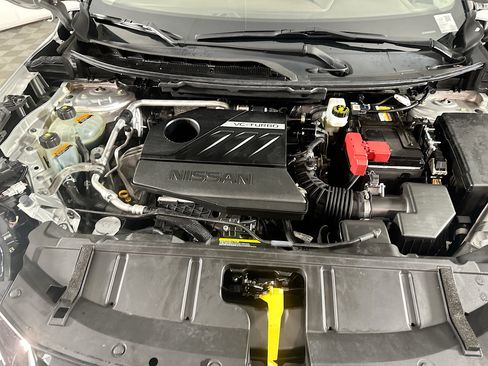 Used 2023 Nissan Rogue SV AWD/4WD image 33
