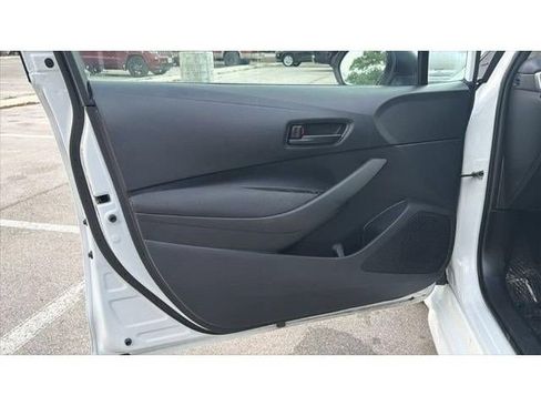Certified 2024 Toyota Corolla LE FWD image 13