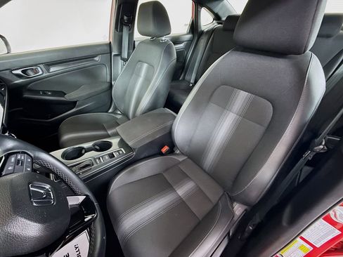 Used 2025 Honda Civic Sport image 11