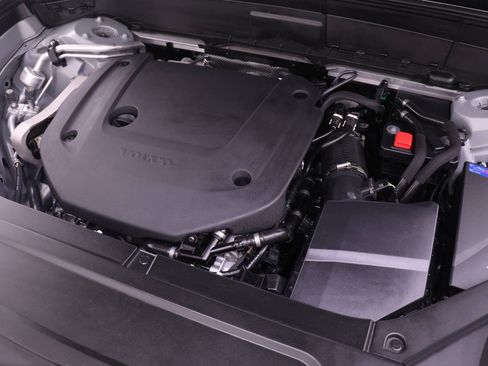 New 2026 Volvo XC90 B6 Plus w/ Protection Package Premier image 25