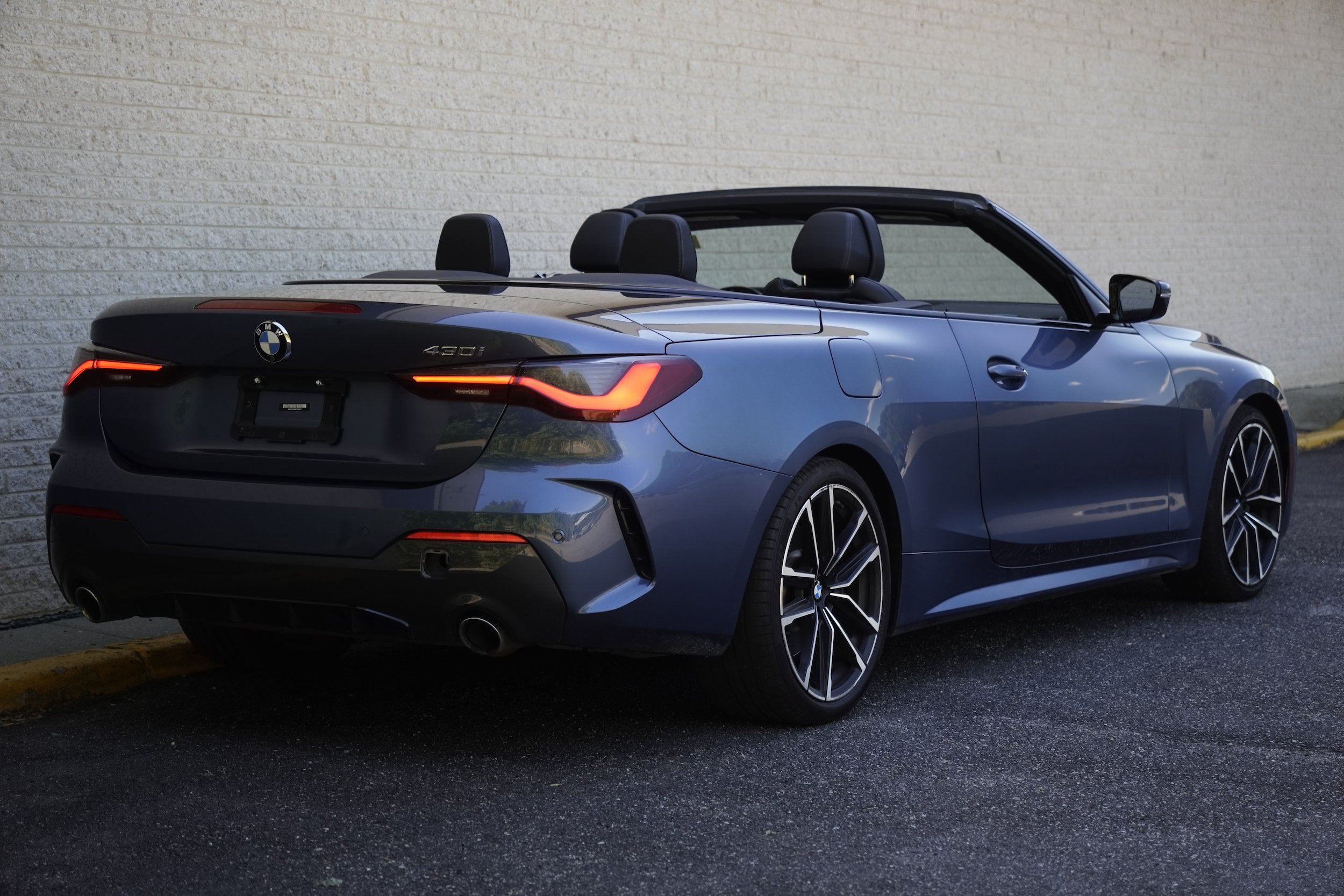 Used 2022 BMW 430i Convertible w/ M Sport Package RWD image 13
