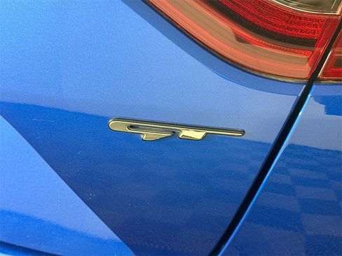 Used 2019 Kia Stinger GT image 29