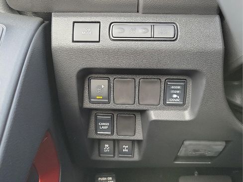 Used 2026 Nissan Frontier PRO-4X w/ Pro-4x Convenience Package AWD/4WD image 13