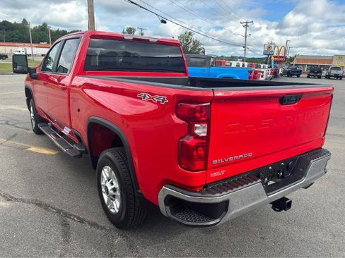 Used 2025 Chevrolet Silverado 2500 LT w/ Convenience Package AWD/4WD image 6