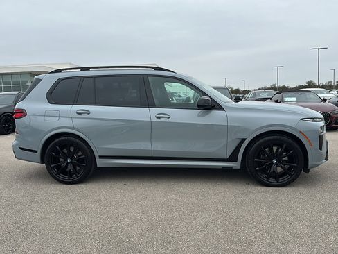 Certified 2024 BMW X7 M60i w/ Executive Package image 9