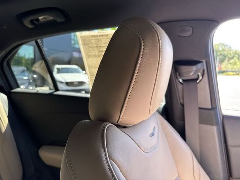 Used 2024 Cadillac XT4 Premium Luxury FWD image 20