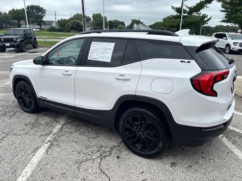 Used 2020 GMC Terrain SLE w/ Elevation Edition FWD image 18