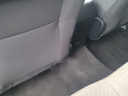 Used 2022 Ford Escape SE image 26