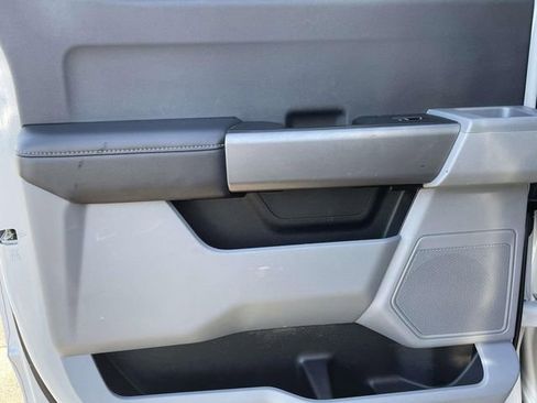 Certified 2025 Ford F250 XLT image 10