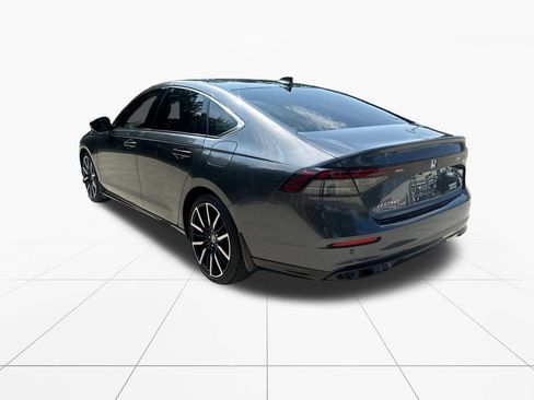 Used 2024 Honda Accord Touring image 6