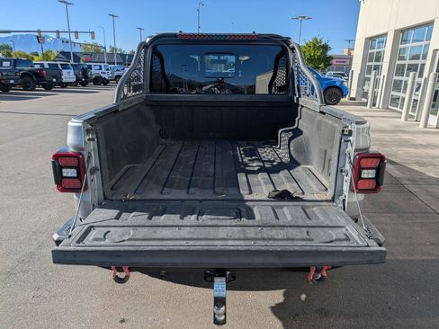 Used 2021 Jeep Gladiator Mojave AWD/4WD image 31