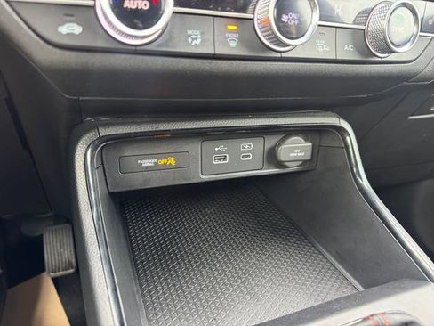 Used 2025 Honda CR-V Sport image 29