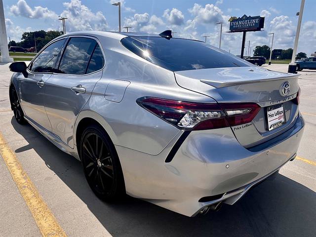 Used 2024 Toyota Camry XSE w/ Navigation Package FWD image 5