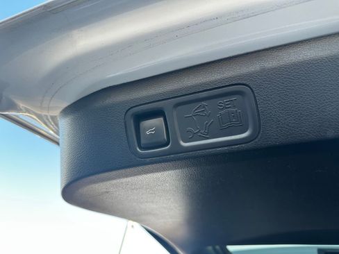 Used 2020 Lincoln Navigator L Reserve w/ Equipment Group 208A Reserve image 46