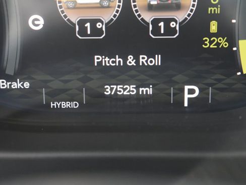 Used 2023 Jeep Wrangler Unlimited w/ Cold Weather Group AWD/4WD image 24