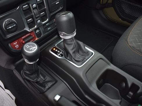 New 2026 Jeep Gladiator Mojave AWD/4WD image 25
