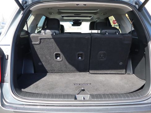 Used 2023 Hyundai Palisade Limited image 11