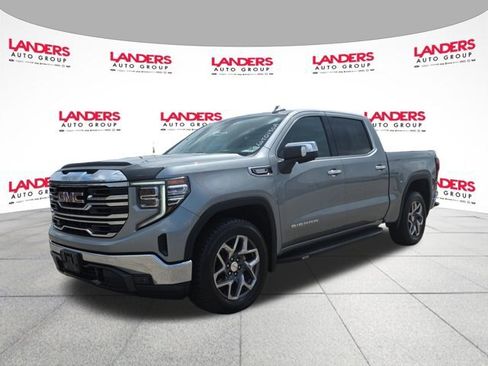 Used 2023 GMC Sierra 1500 SLT w/ SLT Convenience Package AWD/4WD image 1