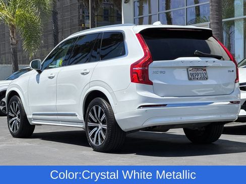Certified 2024 Volvo XC90 B6 Plus AWD/4WD image 3