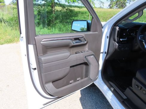 New 2026 Chevrolet Silverado 1500 LTZ w/ LTZ Premium Package AWD/4WD image 27
