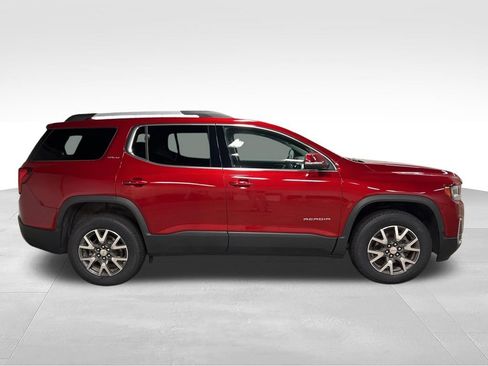 Certified 2023 GMC Acadia SLE w/ Driver Convenience Package AWD/4WD image 2