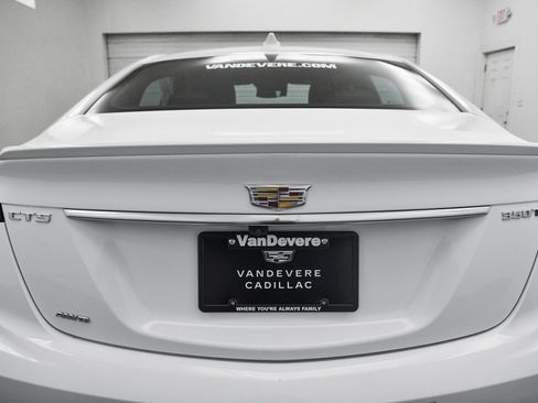 Used 2025 Cadillac CT5 Sport image 6