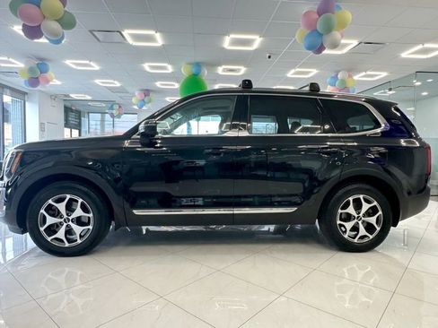 Used 2022 Kia Telluride EX image 4