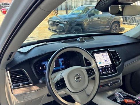 Used 2023 Volvo XC90 T8 Ultimate w/ Protection Package Premier AWD/4WD image 3