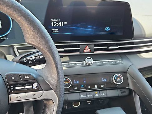 Certified 2024 Hyundai Elantra SEL FWD image 27
