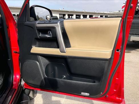 Used 2023 Toyota 4Runner SR5 image 21