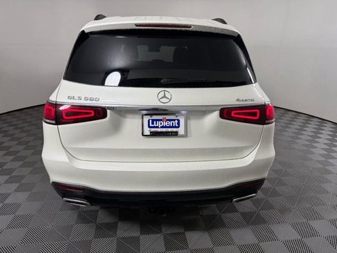 Used 2022 Mercedes-Benz GLS 580 4MATIC image 4
