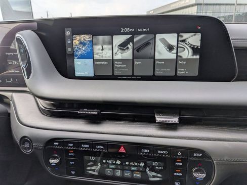 New 2026 Genesis G90 3.5T Prestige image 18