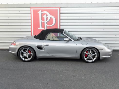 Used 2003 Porsche Boxster S image 40