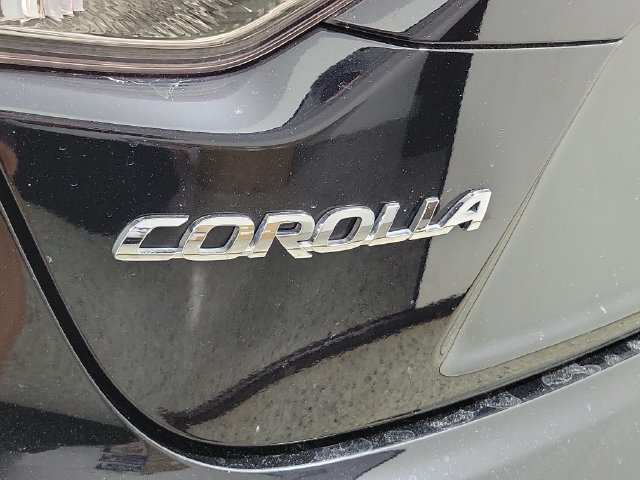 Used 2024 Toyota Corolla LE FWD image 9