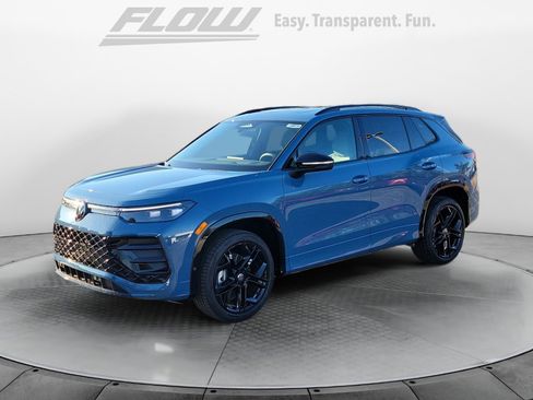 New 2026 Volkswagen Tiguan SE R-Line AWD/4WD image 3