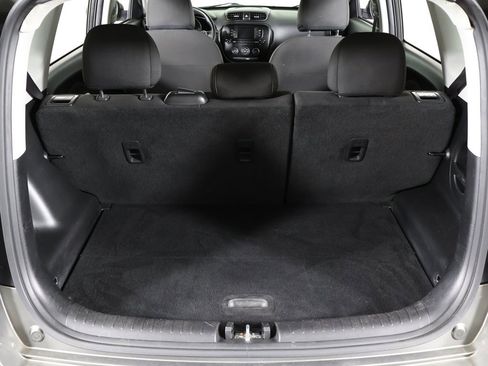 Used 2018 Kia Soul image 14