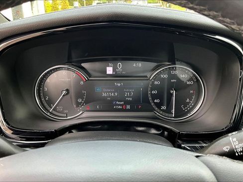 Used 2022 Cadillac XT6 Premium Luxury AWD/4WD image 13